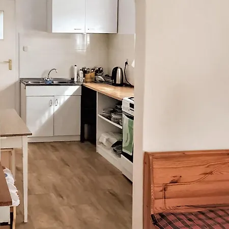 1 Bedroom Gorgeous In * Gardna Wielka